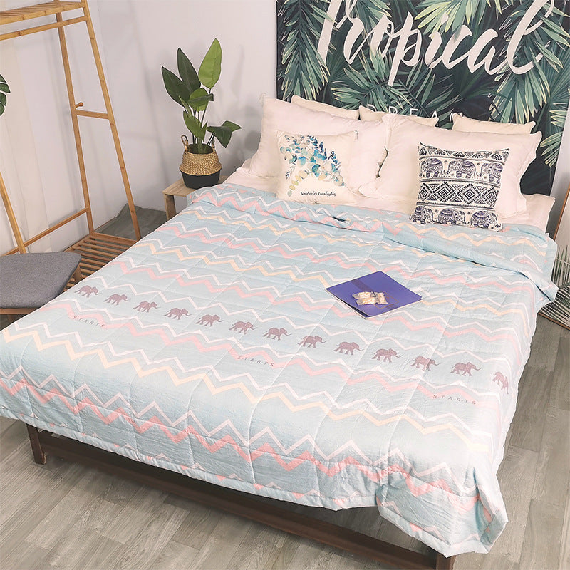 HKM-571347 Air-Conditioned Double Quilt in Washed Cotton with Polyester Filling for Summer Comfort