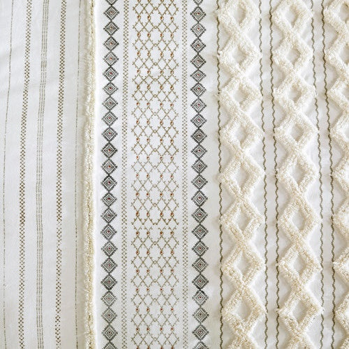 HKM-574291 Aztec Print Cotton Duvet Cover Set for King/Cal King with Tufted Chenille & 2 Matching Shams