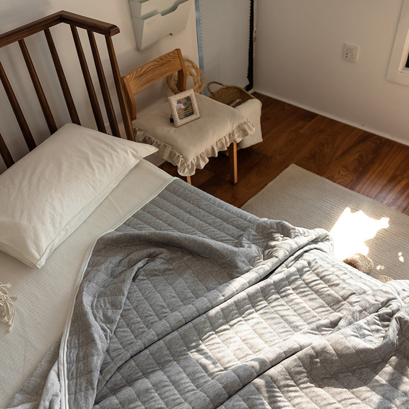 HKM-575123 Japanese Pure Cotton Summer Quilt in Various Striped Designs for Air Conditioning and Warm Nights
