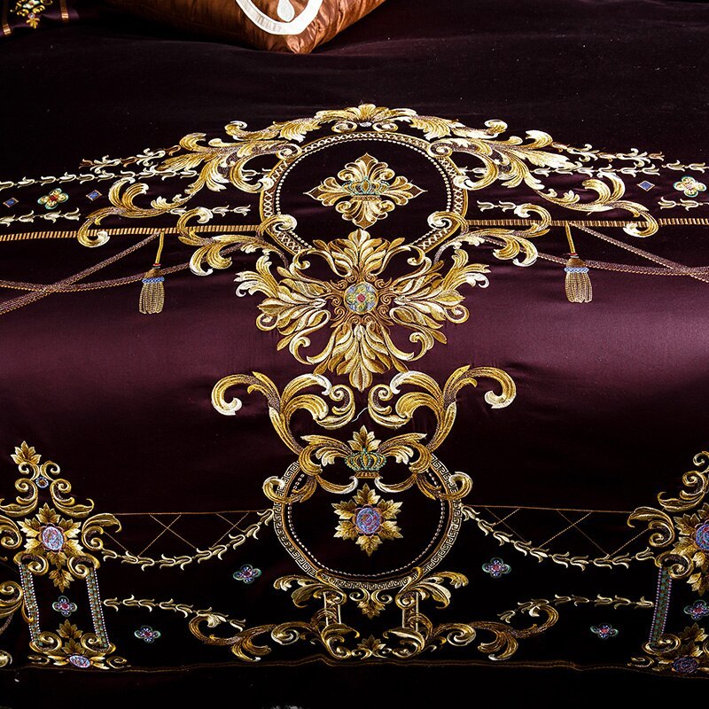 HKM-579731 European Style Cotton Embroidery Four-Piece Bedding Set in Geometric Pattern
