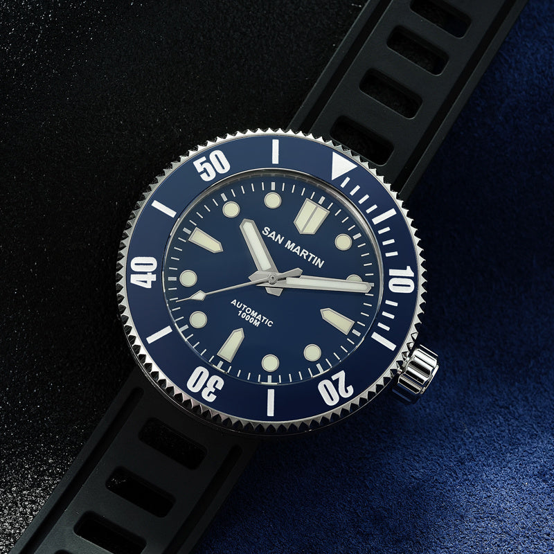 HKM-580243 Diving Mechanical Watch with SW200/PT5000 Movement and Luminous Features