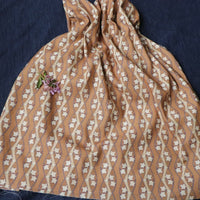 HKM-586003 Original Retro 100% Cotton Corduroy Fabric - 140cm Wide with 26 Stripes, Delicate Feel