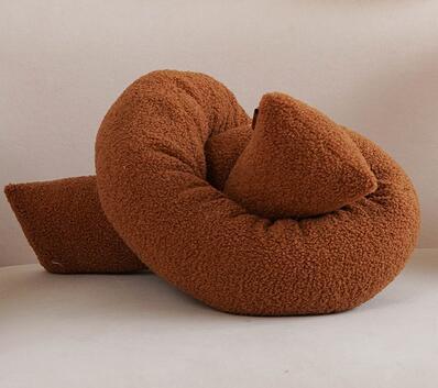 HKM-586003 Velvet Geometric Shape Loop Pillow - Soft Cushions for Living Room and Sofa, Various Colors Available