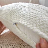 HKM-586707 Nordic Handmade Wool Knit Pillowcase with Fringed Edge and Invisible Zipper, 45 x 45cm