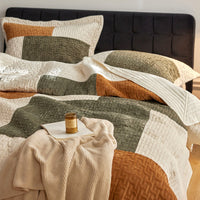 HKM-587475 Premium Velvet Bed Cover Set with Pillowcases – Solid Color, Creative Design, 230x245cm