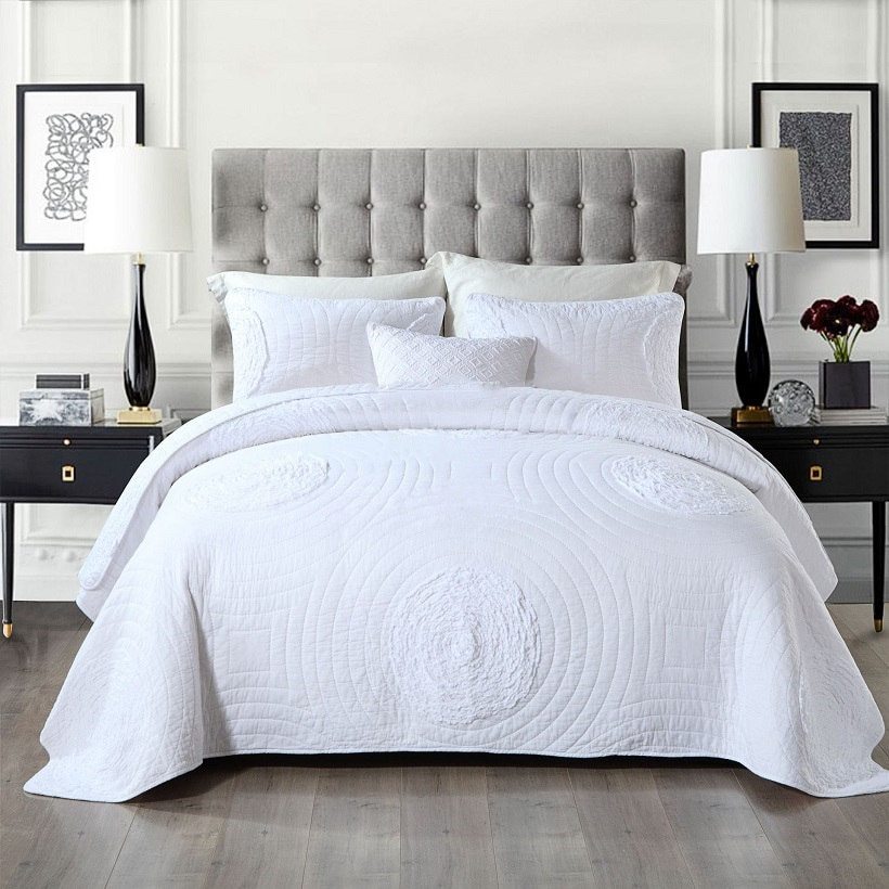 HKM-588243 Elegant European Style Quilted Embroidered Cotton Bed Cover Set - 3 Piece, Solid Color, for 1.8m and 2.0m Beds