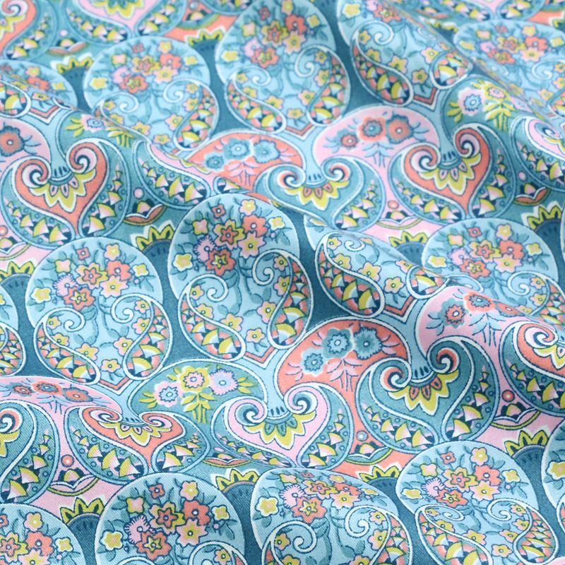 HKM-589459 Classical Landscape Cotton Fabric - Birds Among Flowers & Chaoyang Lattice Patterns, 160cm x 2M