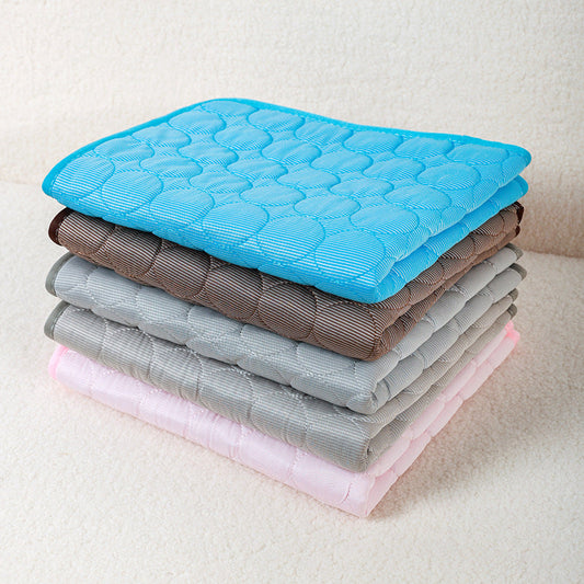 HKM-594131 Summer Cool Pad for Cats and Dogs - Ice Silk Materials in Various Sizes and Colors