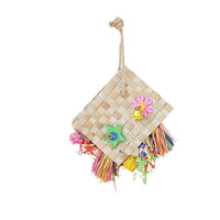 HKM-594323 Natural Palm Leaf Foraging Bag for Parrots - 18 x 30 cm Bird Toy