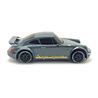 HKM-595219 1/20 Scale Remote Control Drift Car with Lights – High-Speed 4-Wheel Drive Electric Vehicle for Indoor and Outdoor Use