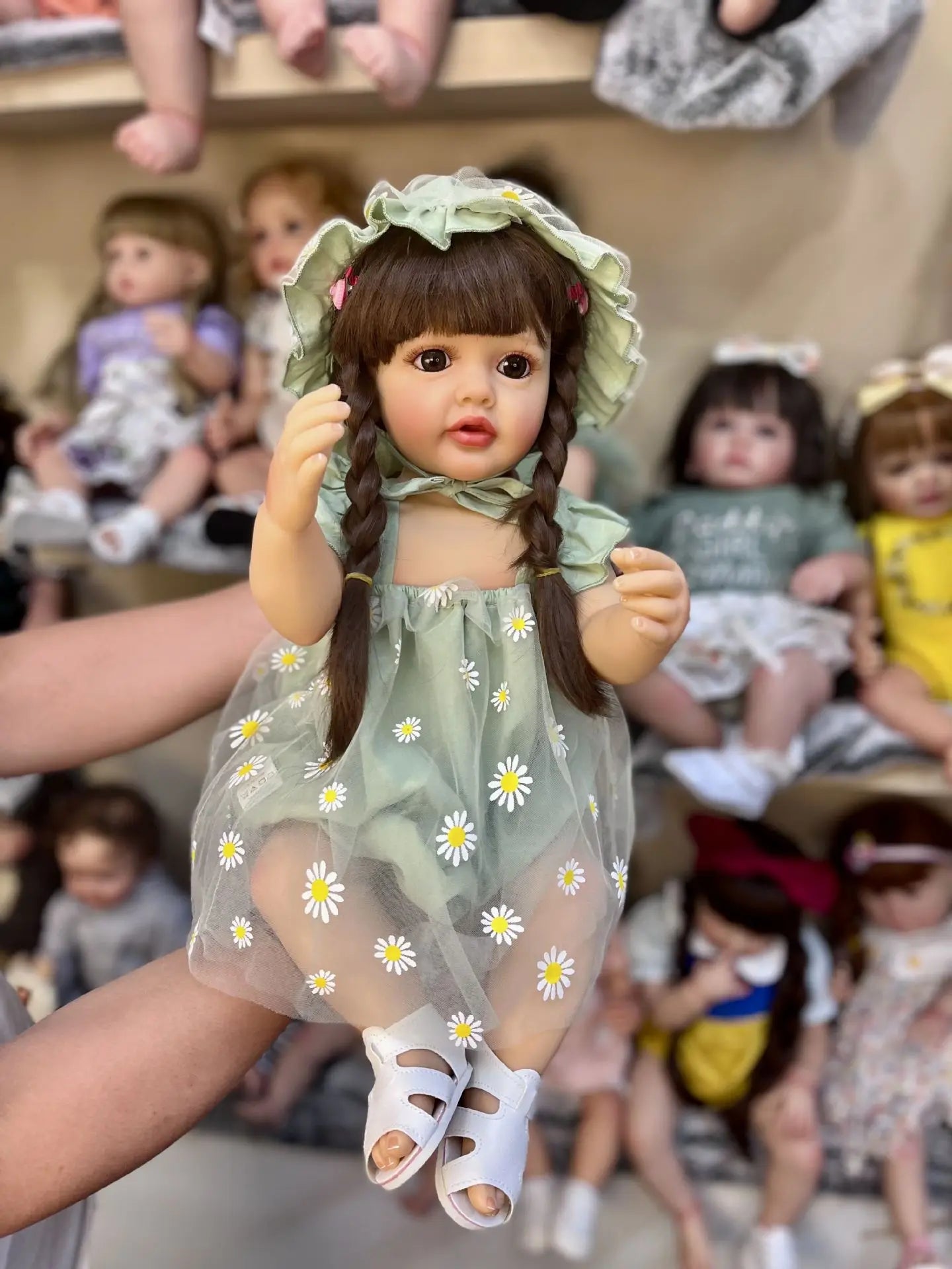 HKM-597203 Soft Silicone Reborn Baby Girl Doll - 55cm Realistic & Cuddly Toy