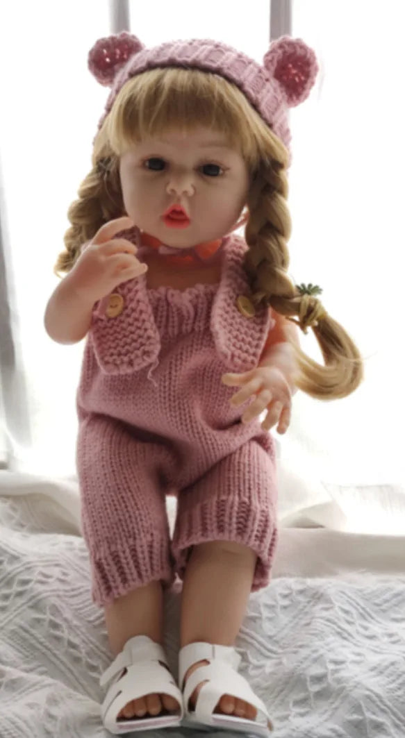 HKM-597203 Soft Silicone Reborn Baby Girl Doll - 55cm Realistic & Cuddly Toy
