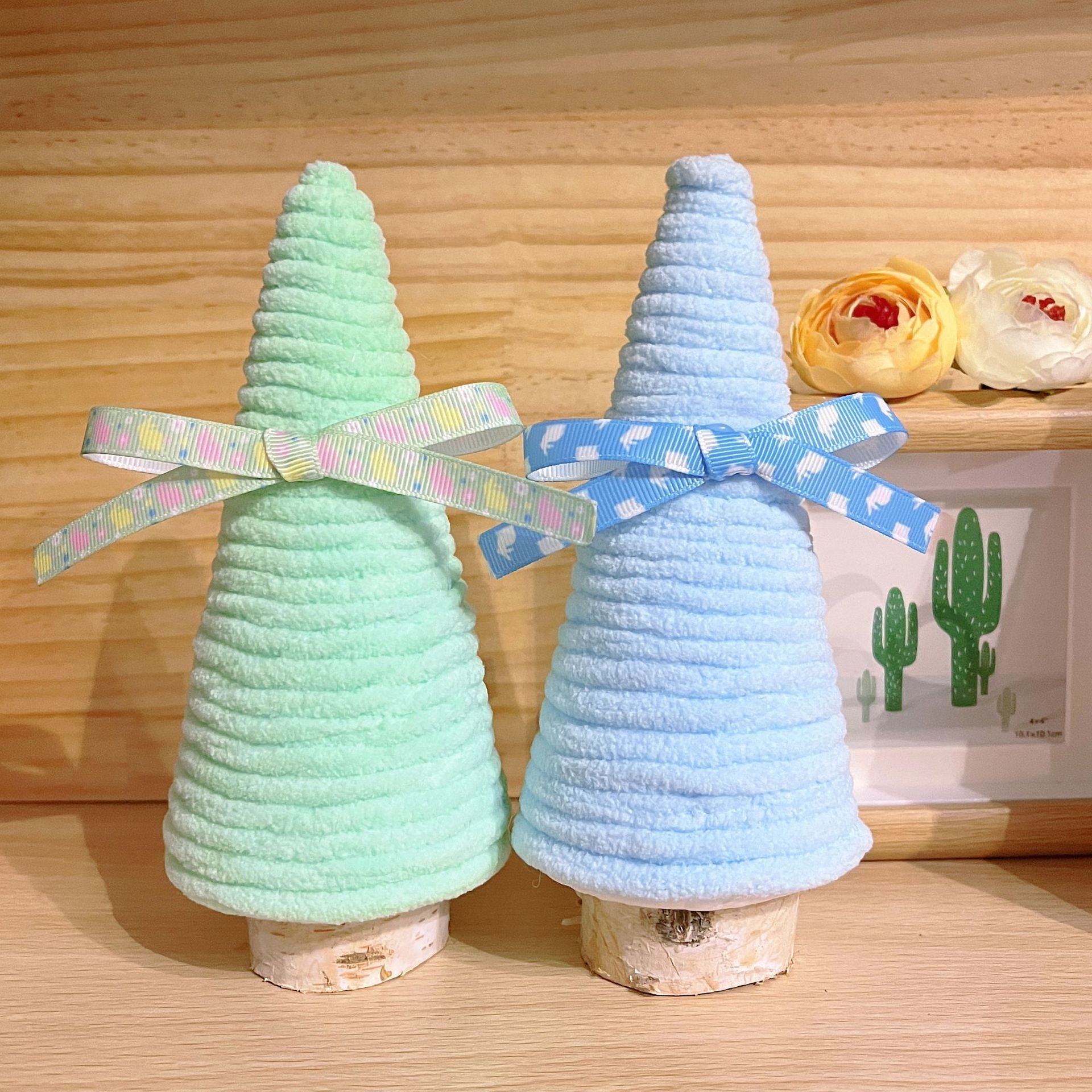 HKM-599635 Handmade Wool Plush Decorative Ornaments Set of 5 - Mint Cream, Light Blue, Light Purple, Light Pink, Light Yellow