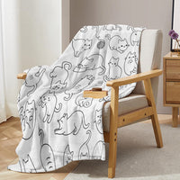 HKM-601299 Cute Cat Flannel Blanket - Soft Polyester Fabric, Available in Multiple Sizes for All Seasons