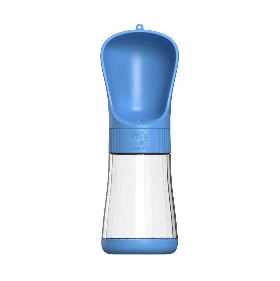 HKM-602899 The Dog Travels With A Water Cup To Drink From An Outdoor Water Fountain