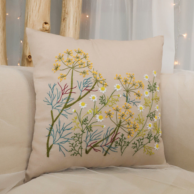 KTX-604179 Handmade Embroidery Material Package for Pillow Cover – Cotton Cloth, 42x42cm, Floral Patterns