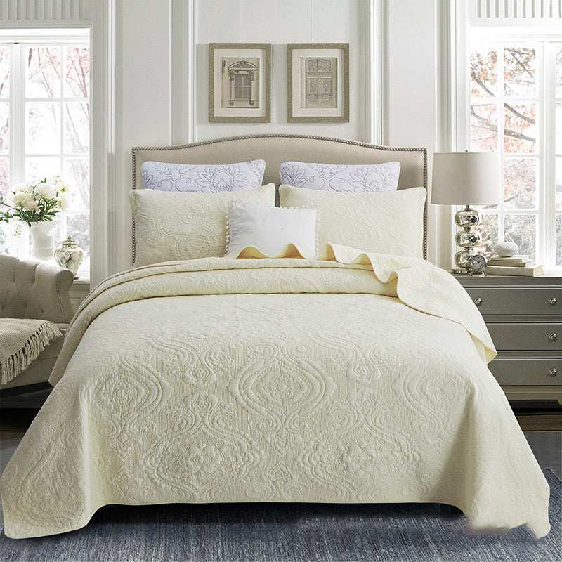 HKM-606355 Cotton Fabric Three-Piece Bed Cover Set with Pillowcases for All Seasons
