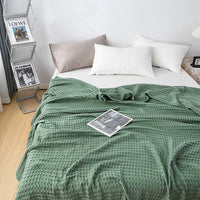 HKM-606419 Lightweight Cotton Gauze Towel Blanket with Human Waffle Design
