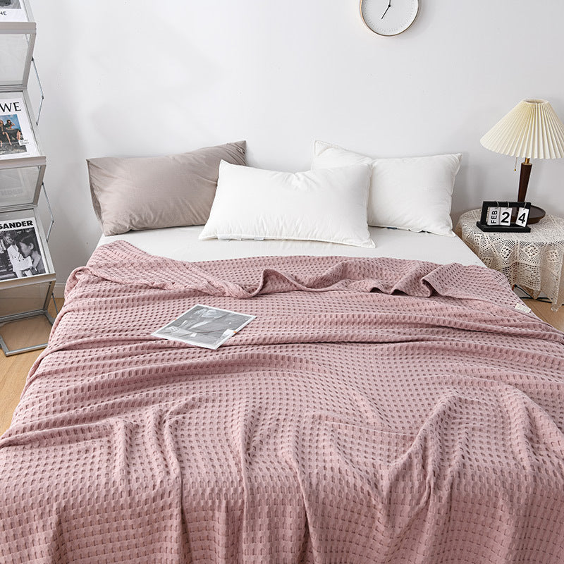 HKM-606419 Lightweight Cotton Gauze Towel Blanket with Human Waffle Design