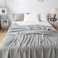 HKM-606419 Lightweight Cotton Gauze Towel Blanket with Human Waffle Design