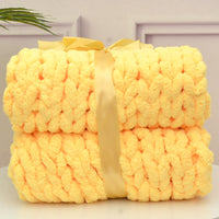 HKM-607059 Handmade Thick Polyester Woven Blanket for Sofa Decor