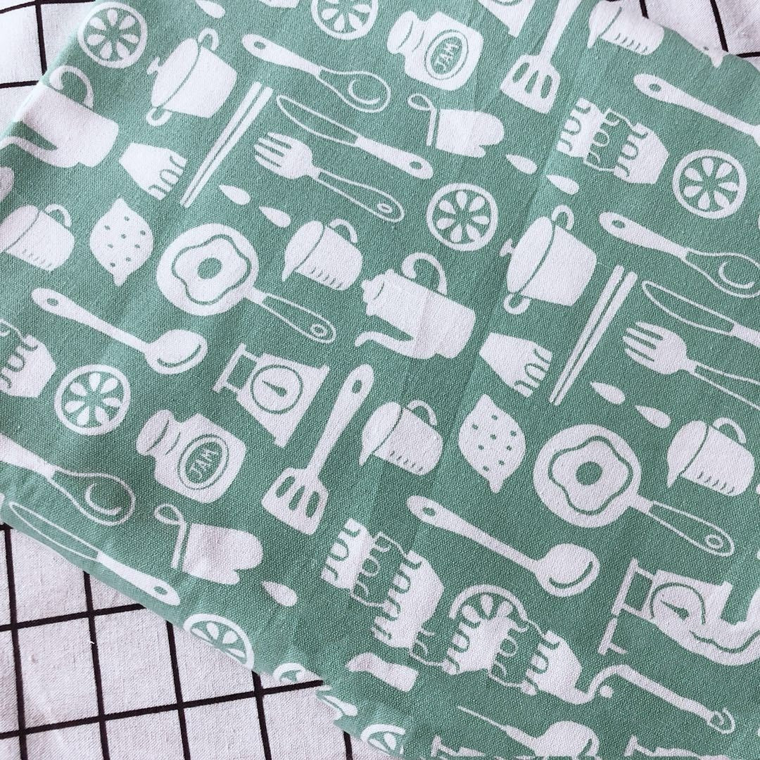 HKM-607571 Animal Print Terylene Canvas Linen Fabric - 10m Roll, 55% Linen, 45% Cotton, 150cm Wide