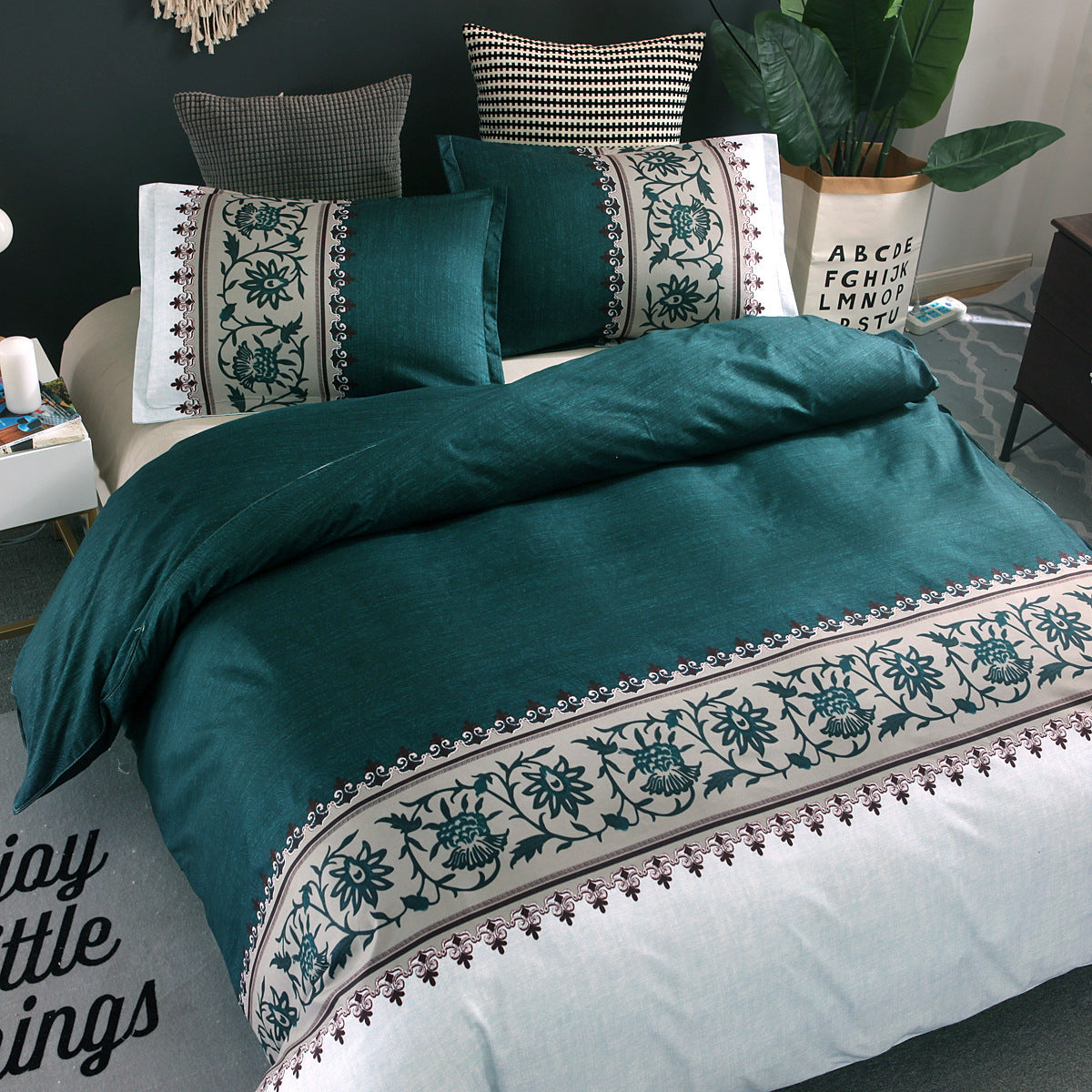 HKM-608659 Personalized Polyester Bedding Set with Duvet Covers and Pillowcases in Multiple Sizes