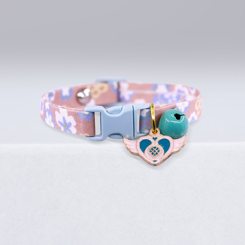 HKM-613203 Adorable and Colorful Cat Collar with Flower Design and Silent Bell