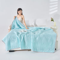 HKM-613331 Lightweight Summer Ice Silk Quilt - Machine Washable, Multiple Sizes Available