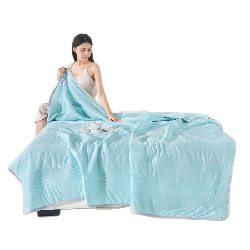 HKM-613331 Lightweight Summer Ice Silk Quilt - Machine Washable, Multiple Sizes Available