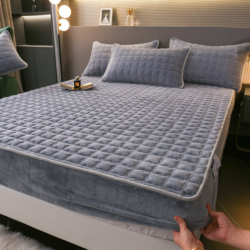 HKM-614483 Fleece-Lined Quilted Milk Fiber Fitted Sheet for Single Beds - Various Sizes Available