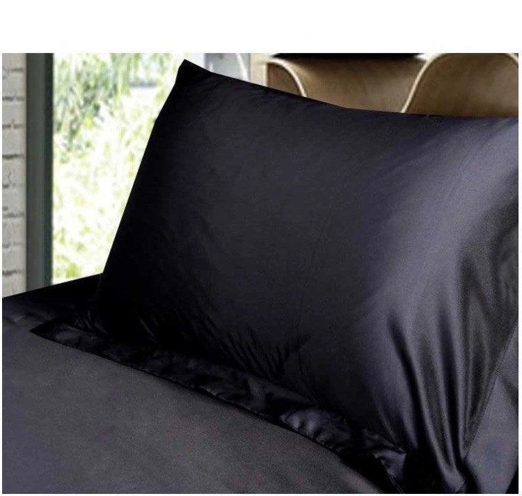 HKM-614483 Silk Satin Feel Single Pillowcase Made from Soft Polyester Fiber