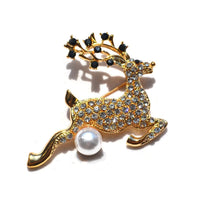 HKM-617555 Christmas-Themed Crystal Flower Brooch in Alloy - Festive Designs Including Elk, Christmas Trees, Santa, and More