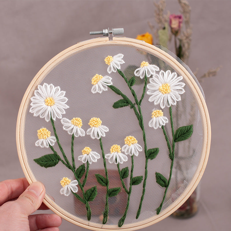 HKM-617939 Embroidery DIY Material Package for Beginners - Floral & Botanical Design