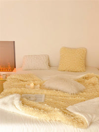 HKM-619411 Soft Cloud Puff Lambswool Blanket – Modern Chenille Design in Two Sizes and Two Colors for All Seasons