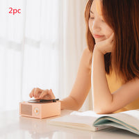 HKM-622739 Portable Bluetooth-Compatible Retro Phonograph Speaker with 1000mAh Battery and USB Interface