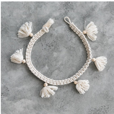 HKM-625683 Hand-Woven Macrame Wall Lanyard Tapestry with Wooden Beads and Tassels