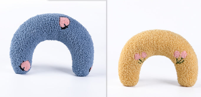 HKM-626131 U-Shaped Cat Sleeping Pillow for Cervical Support - Soft Polyester with Sound Features