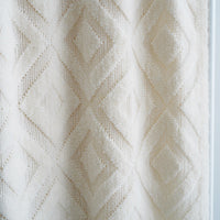 HKM-632595 Jacquard Knitted Acrylic Fiber Bed Runner for Sofa in Multiple Colors