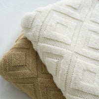 HKM-632595 Jacquard Knitted Acrylic Fiber Bed Runner for Sofa in Multiple Colors