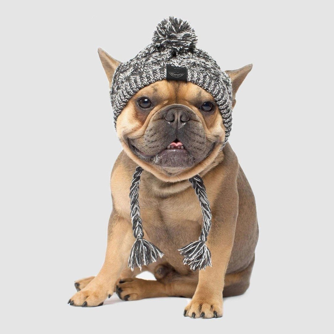 HKM-632595 Two-Tone Windproof Fluffy Knitted Dog Hat with Pompom and Tassels