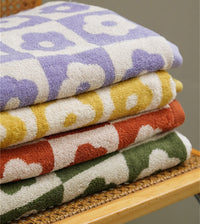 HKM-633171 Retro Style Cotton Fish Scale Towel Set - Face and Bath Towels in Lattice Floral Colors