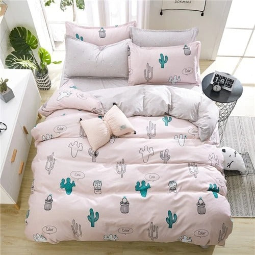HKM-633555 Elegant 4-Piece Bed Linen Set for 1.5m & 2.2m Beds