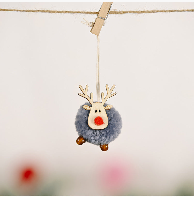 HKM-634515 Elk Pendant Christmas Tree Decoration in Cloth Art - Red, Gray, White, Brown