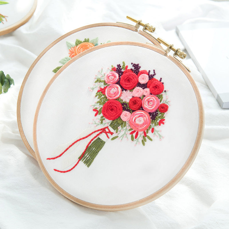 HKM-634899 DIY Hand Embroidery Kit with Cotton Canvas and Complete Accessories