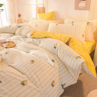 HKM-636371 Leopard and Floral Print Cotton Velvet 4-Piece Bedding Set - Duvet Cover, Sheets, Pillowcases