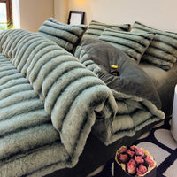 HKM-637203 Milk Fiber Thick Rabbit Fur Four-Piece Bedding Set - Soft, Warm, Breathable for Autumn and Winter