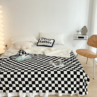 HKM-637523 Checkered Dormitory Quilt - Available in Multiple Sizes and Patterns