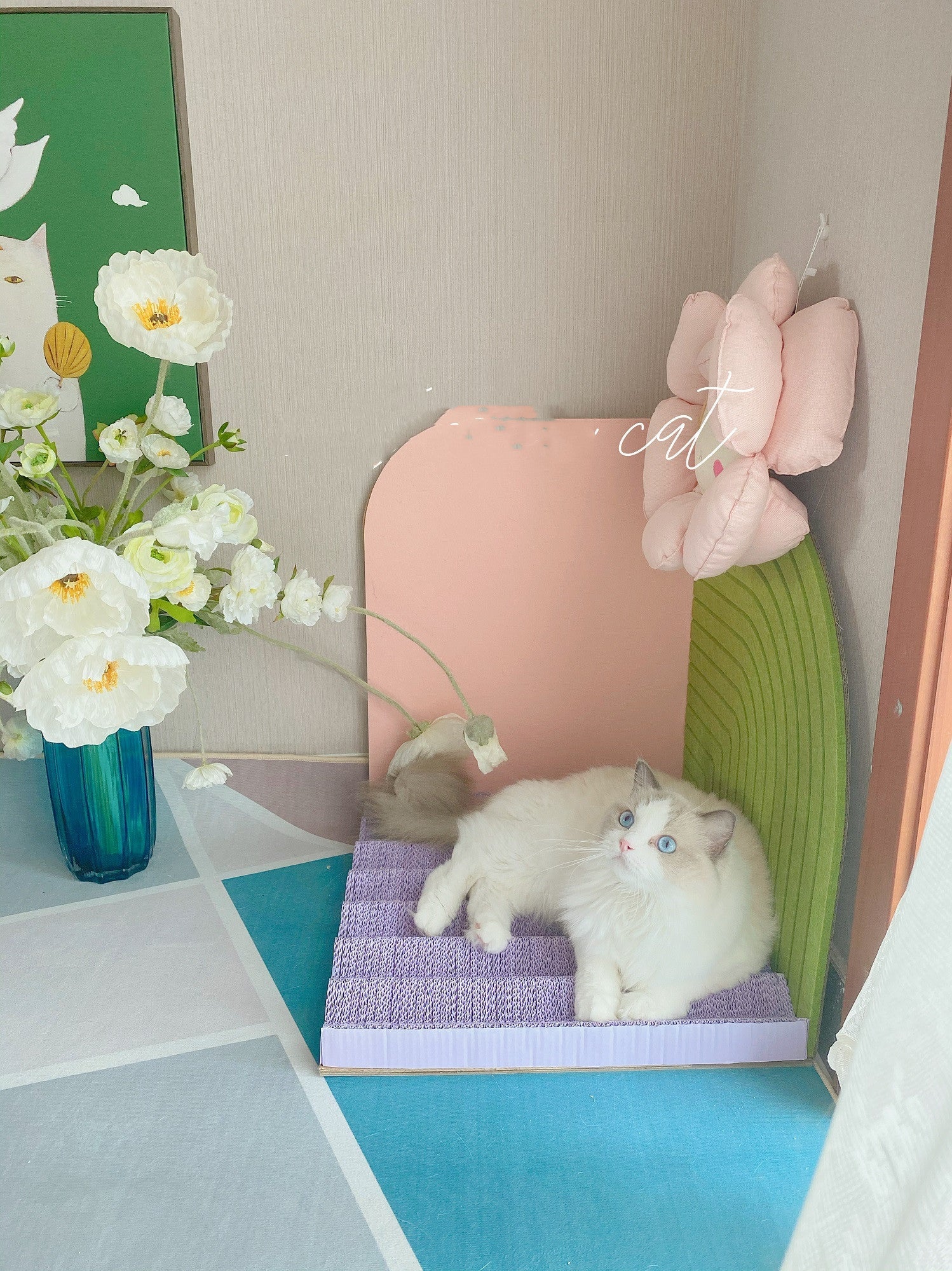 HKM-638355 Vertical Cat Scratching Board with Corrugated Paper and Felt Material - 55x45x55 cm