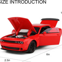 HKM-638995 1:32 Scale Dodge Challenger Alloy Model Car with Pullback Action, Sound, and Light Features